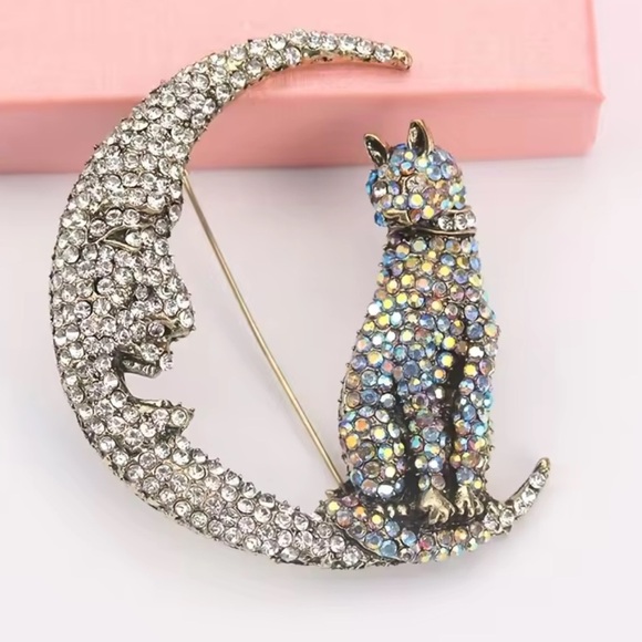 Betsey Johnson Crystal Cat Moon Brooch - Picture 12 of 15